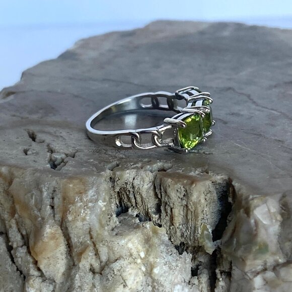 Sterling Silver 925 Prong Set Cushion Cut Peridot Multi Gemstone Ring 8.5 - Picture 16 of 16
